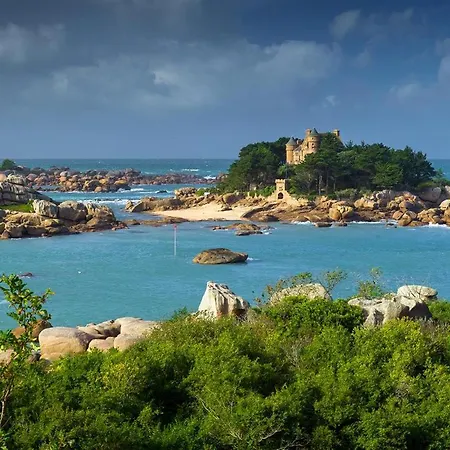 Viala Alain Perros-Guirec